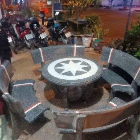 Z7280973523189 F5d4973a3fe3f5d1d51638b96259cfd0